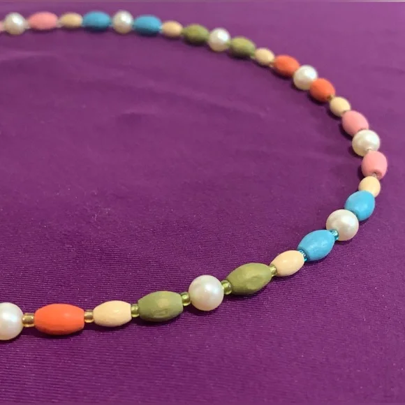 Handmade Springtime Necklace - Picture 5 of 10